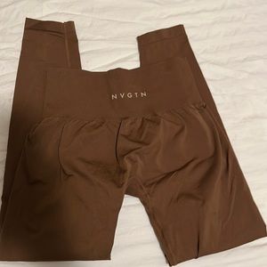 SOLD !!!!!!! NVGTN  buttery soft leggings